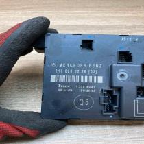 2198200226  Left Door control unit/module Mercedes-Benz CLS C219
