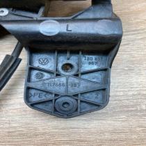 3B0837867  Left Front door lock Volkswagen PASSAT B5