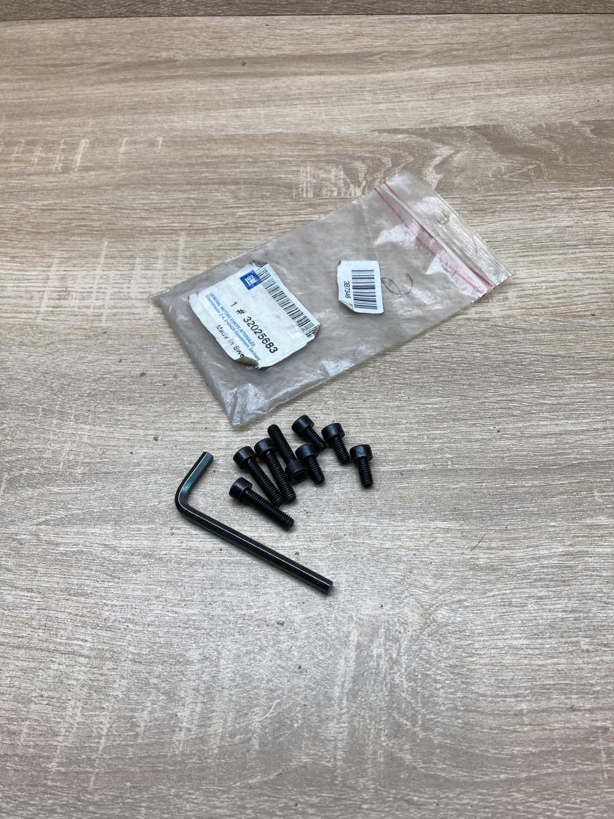 32025683   Nuts/bolts Saab 9-3 Ver2