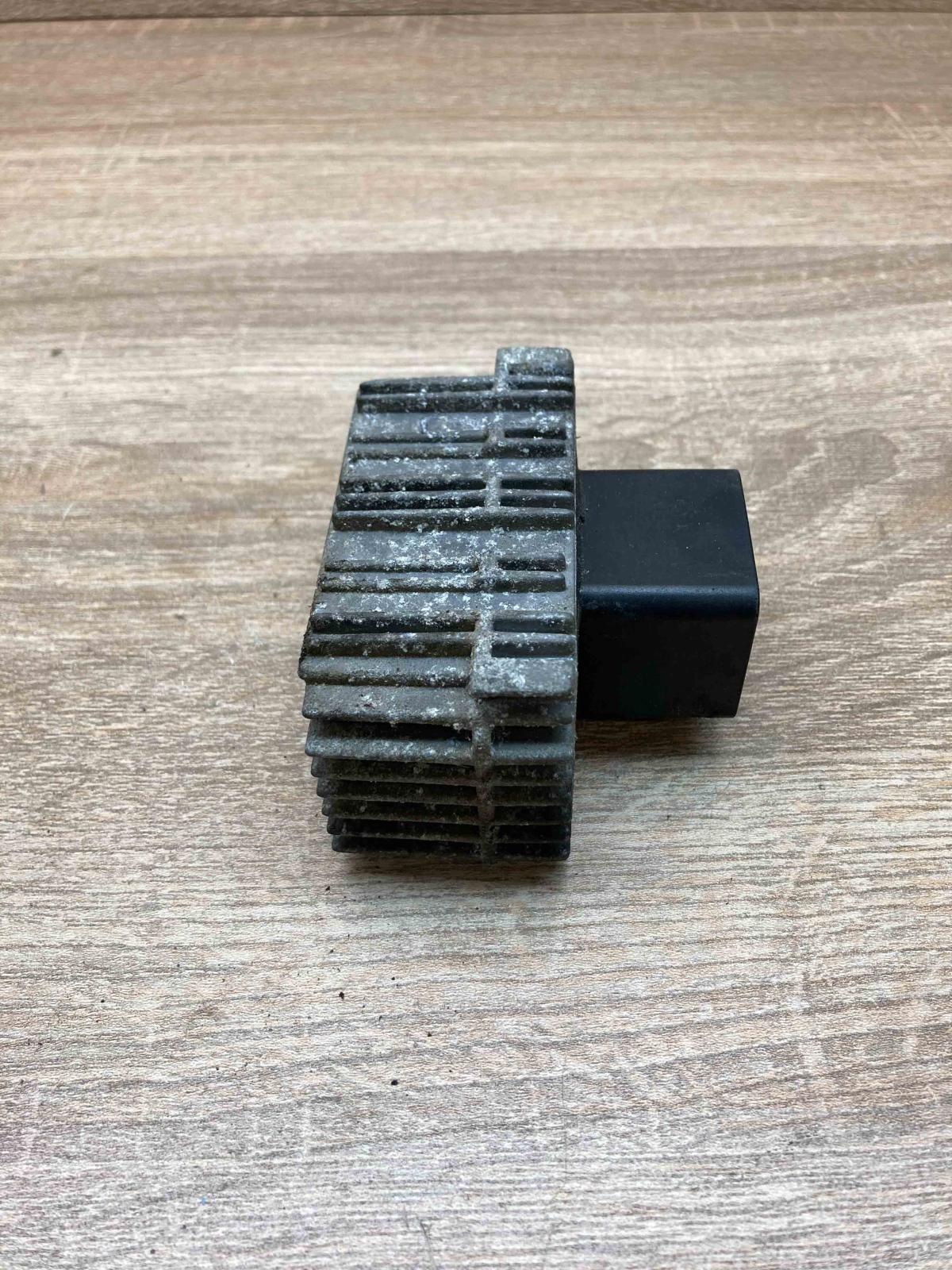 09132691 51299008 Used Glow plug pre-heat relay Opel Astra G