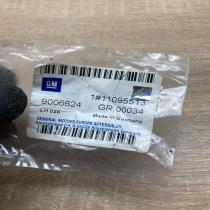 11095513 9006624  Nuts/bolts Chevrolet Cruze