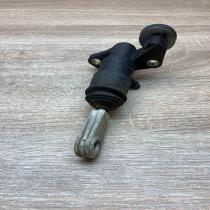 8E1721401   Clutch master cylinder Audi A6 S6 C5 4B