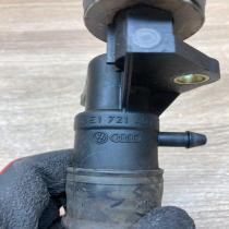 8E1721401   Clutch master cylinder Audi A6 S6 C5 4B