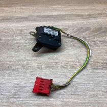 4A0820511B 0132801022  Air flap motor/actuator Audi 100 S4 C4