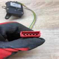 4A0820511B 0132801022  Air flap motor/actuator Audi 100 S4 C4