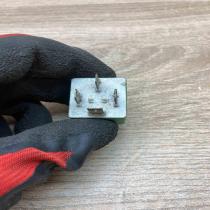 3091 12 25A03601  Other relay Peugeot 306