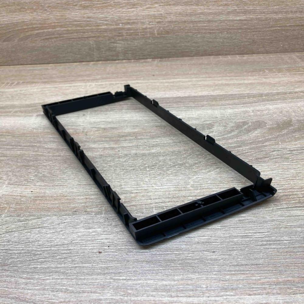 8385451   Radio/GPS head unit trim BMW 5 E39
