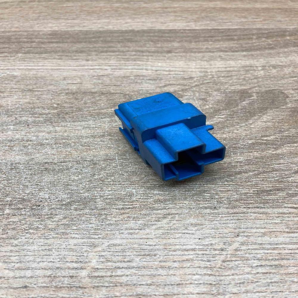 252309F900 4RA940010 65  Other relay Nissan Primera