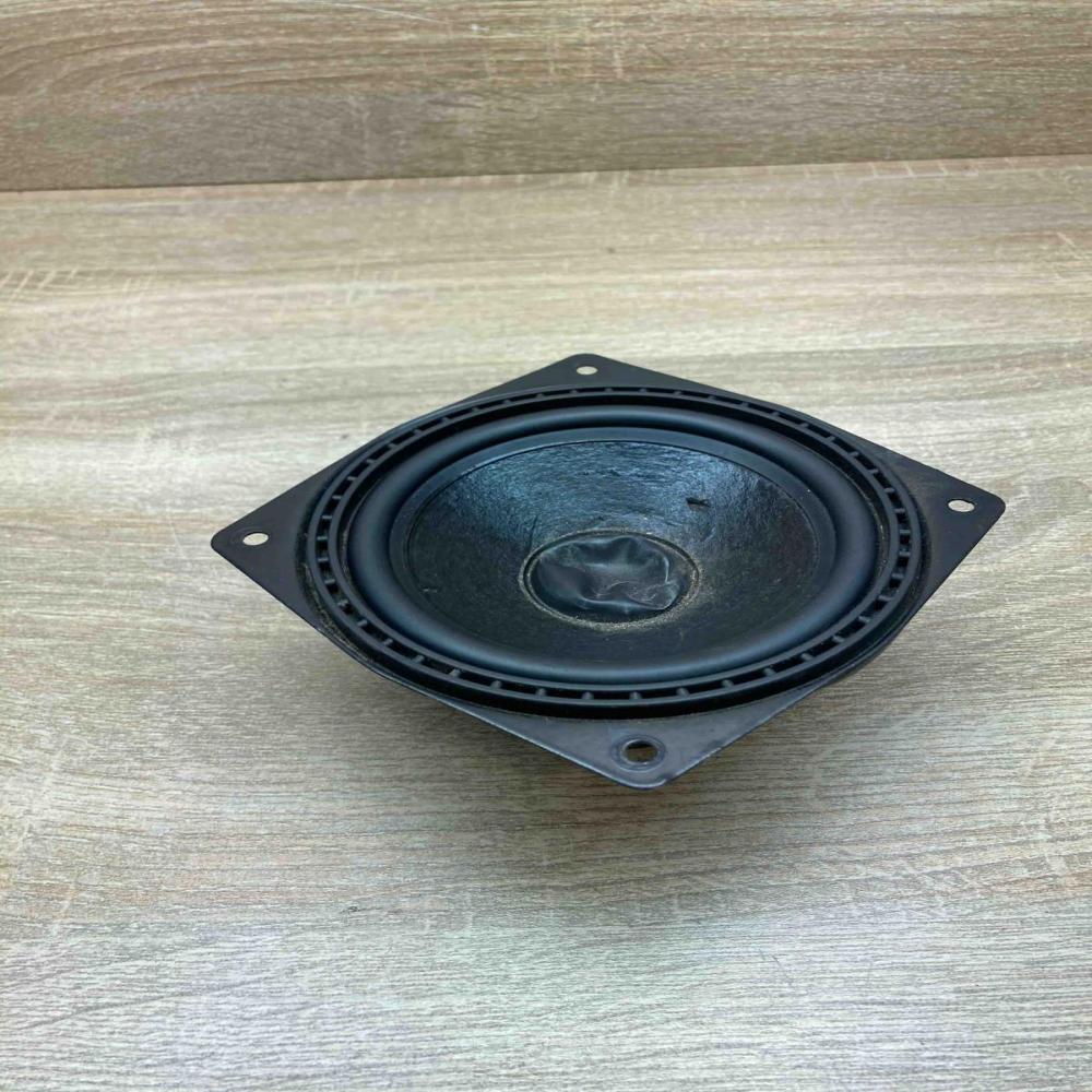 8369069 4163122  Parcel shelf speaker BMW 5 E39