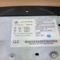 A2118702889   Radio/CD/DVD/GPS head unit Mercedes-Benz E W211