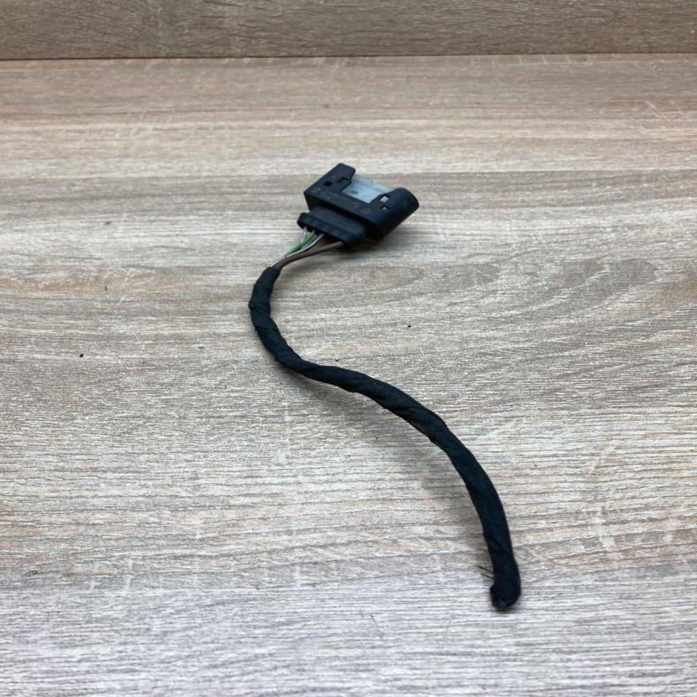 0235450626   Plug wire Mercedes-Benz E W211