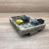 2M5T 14A073 BC 518273206  Fuse module Ford Focus