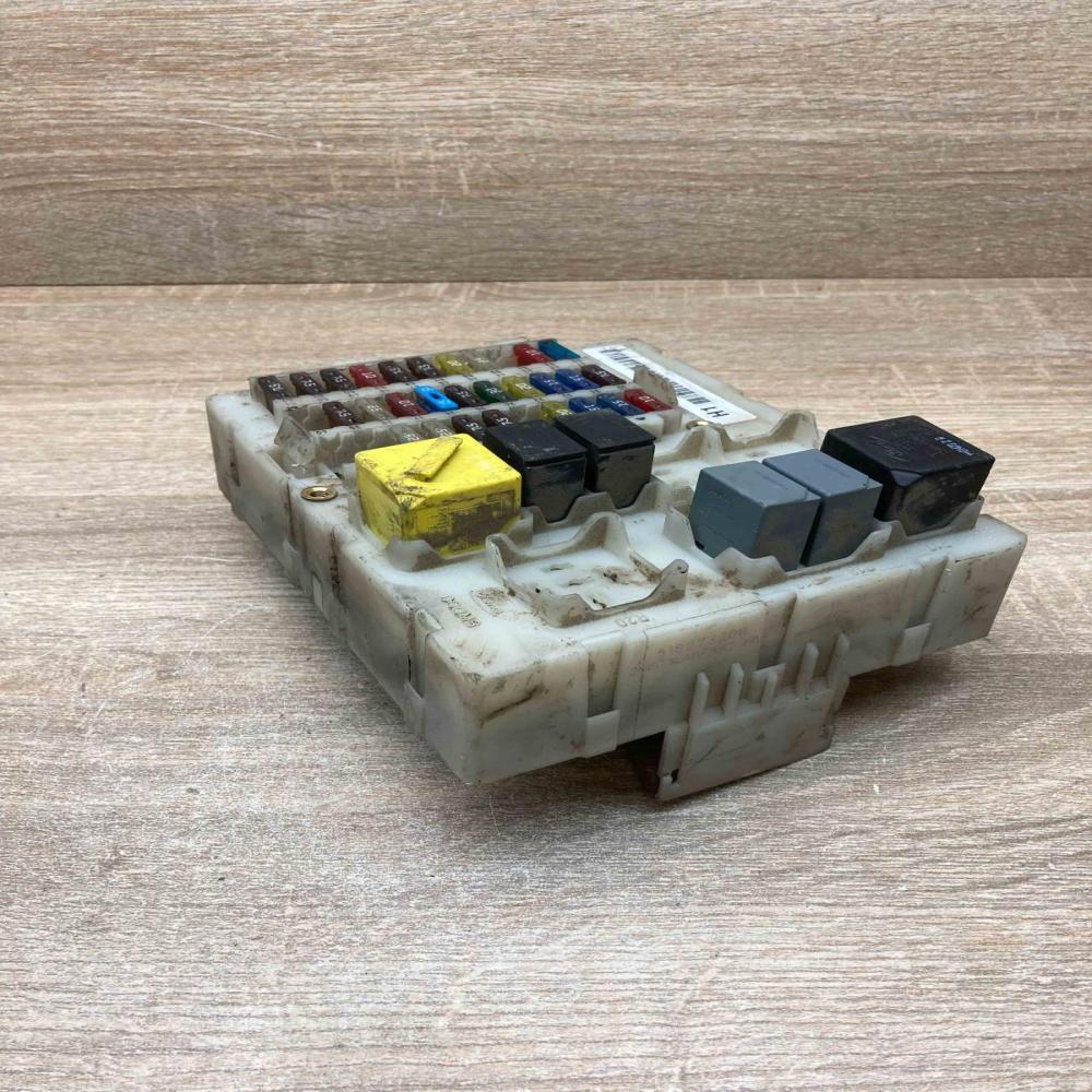 2M5T 14A073 BC 518273206  Fuse module Ford Focus