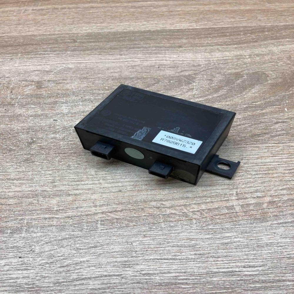 1H0953257B 5WK4590  Immobilizer control unit/module Volkswagen Golf III