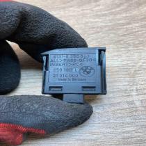 8360843 259160  Headlight level height control switch BMW 7 E38