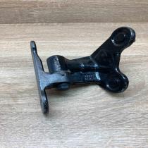 A046572   Front door upper hinge Mercedes-Benz C W205