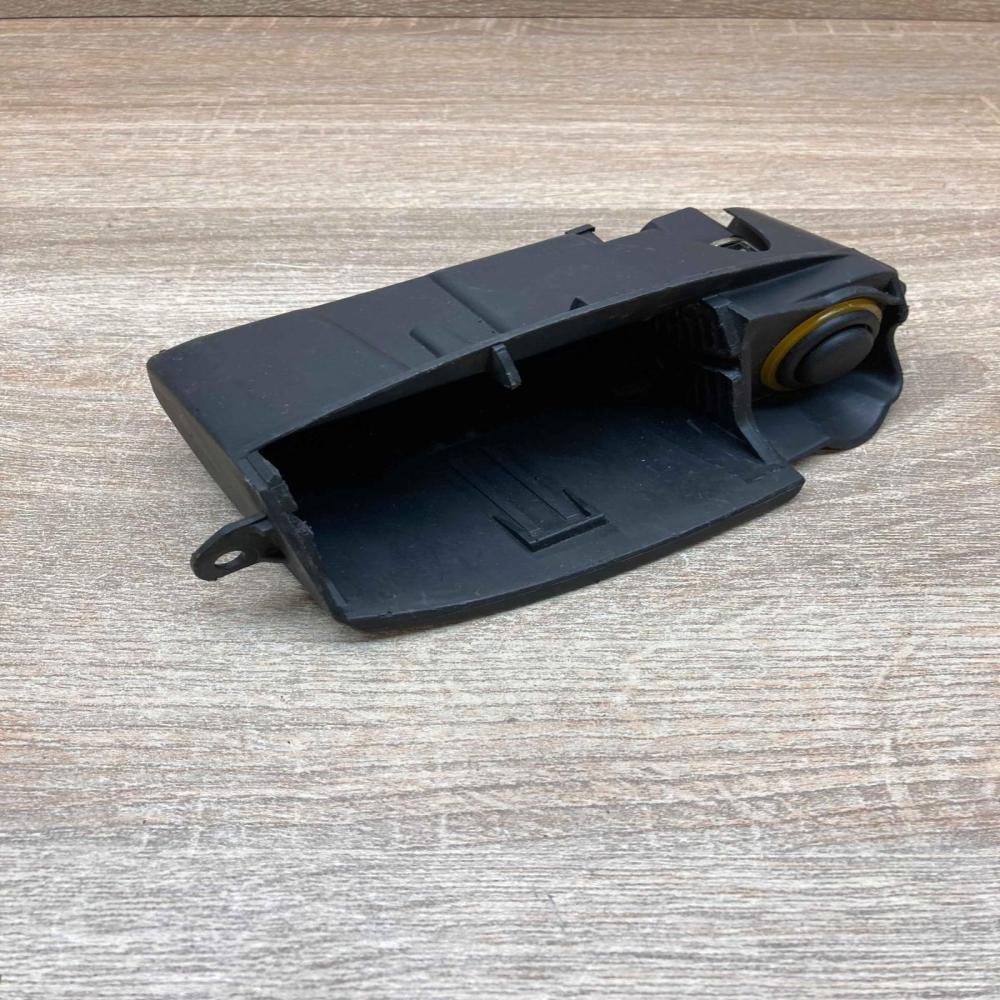 7700430841   12 V Socket (front) Renault Scenic I