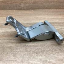 A047058 1511FOUR  Front door upper hinge Mercedes-Benz R W251