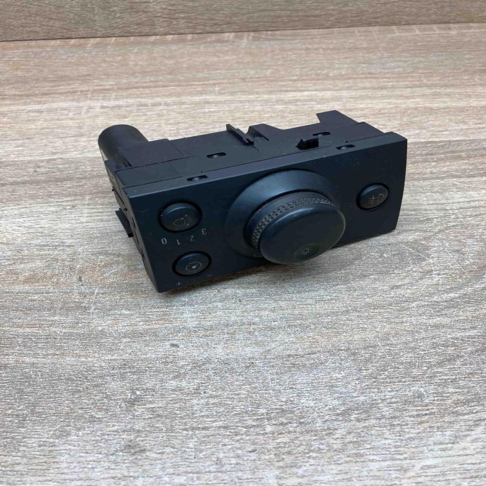 13230795   Light switch Opel Signum