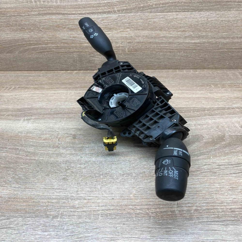 17715XA   Wiper turn signal indicator stalk/switch Honda CR-V