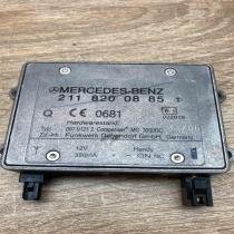 2118200885   Antenna control unit Mercedes-Benz E W211