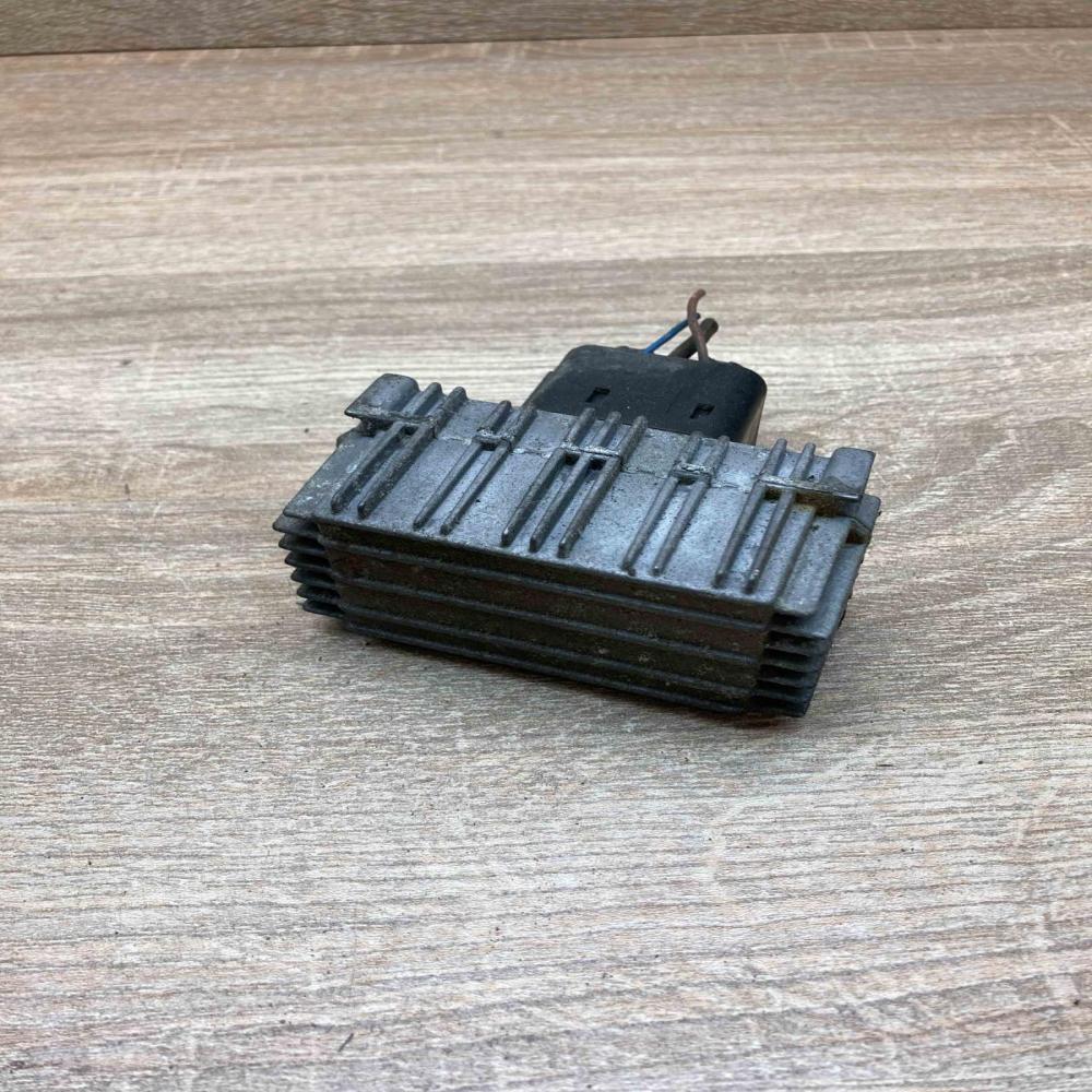 09132691  With Plug Glow plug pre-heat relay Opel Astra G