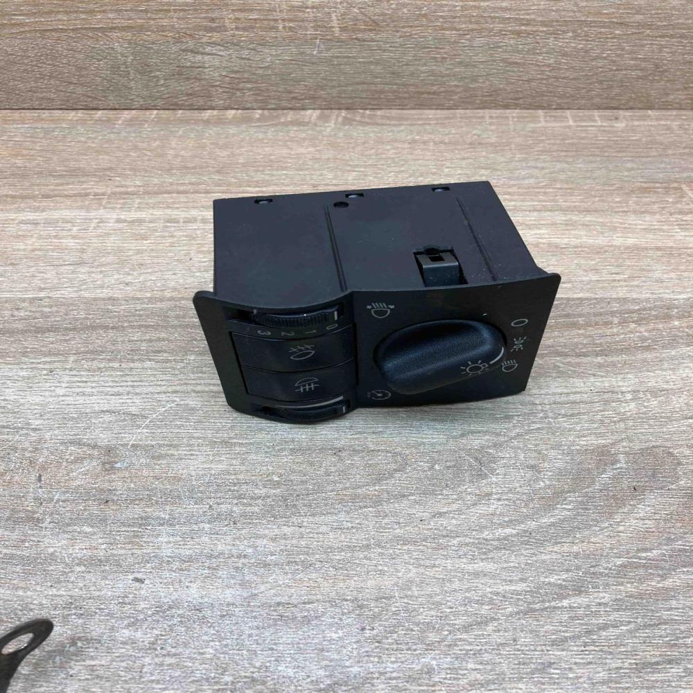 09133249   Light switch Opel Zafira A