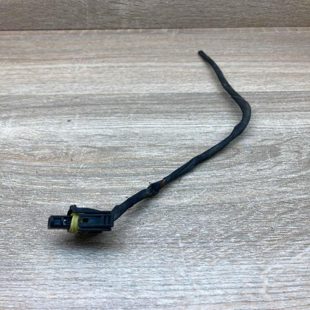 0405456328 70506  Plug wire Mercedes-Benz GLC X254