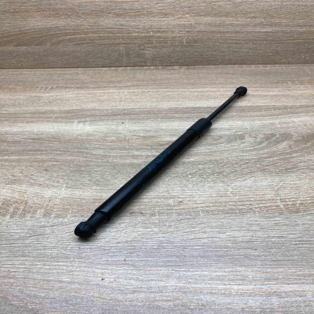 7129194   Tailgate/trunk strut/damper BMW 3 E90 E91