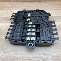A2055402850   Battery relay fuse Mercedes-Benz C W205