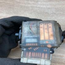 173650B   Indicator stalk Toyota Avensis T250