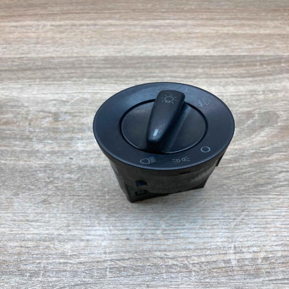 3B0941531B   Light switch Volkswagen Touran I