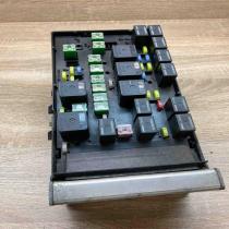 04727080AD   Fuse module Chrysler Voyager