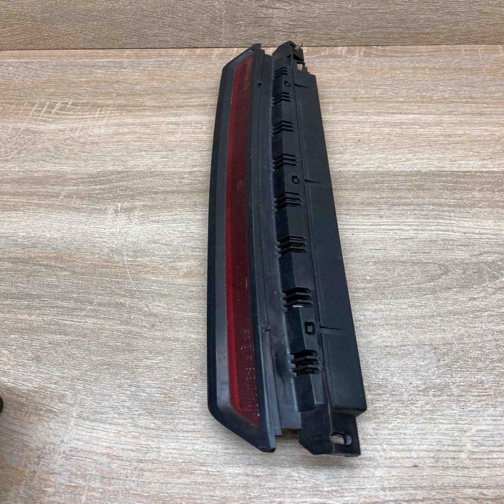 3B9945097A   Third/center stoplight Volkswagen PASSAT B5