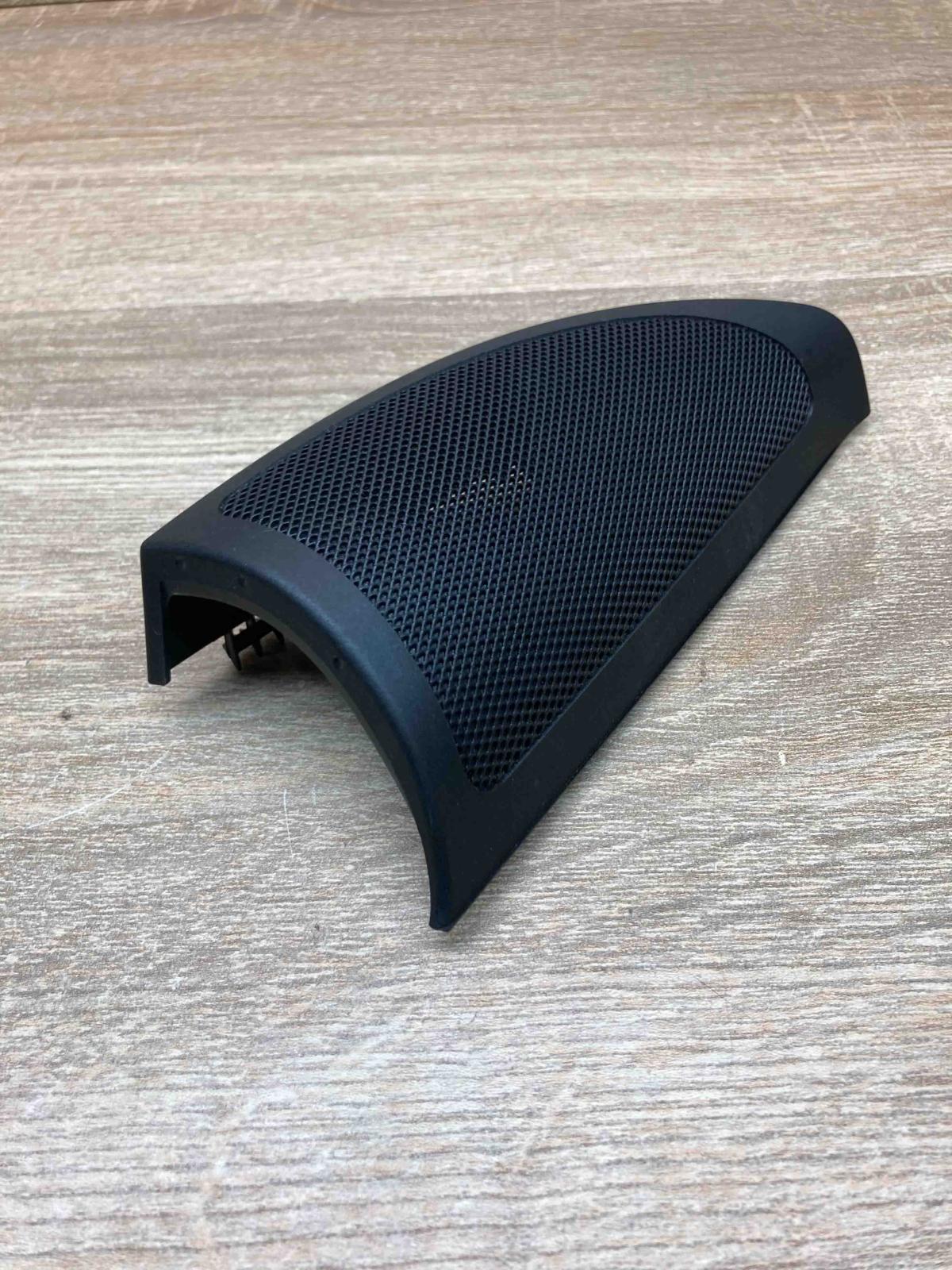 A2517250294  Right Plastic wing mirror trim cover Mercedes-Benz R W251