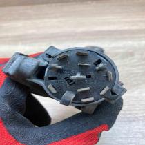 4B0905851   Ignition lock Volkswagen Transporter - Caravelle T5