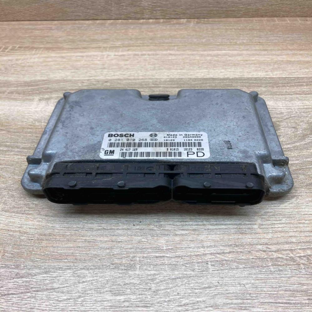 0281010268 2441716  Engine control unit/module ECU Opel Zafira A