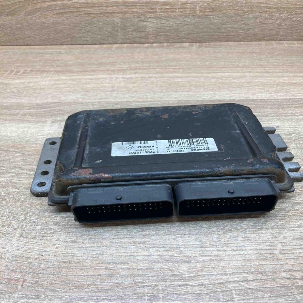 7700115207 S110030104  Engine control unit/module ECU Renault Clio II