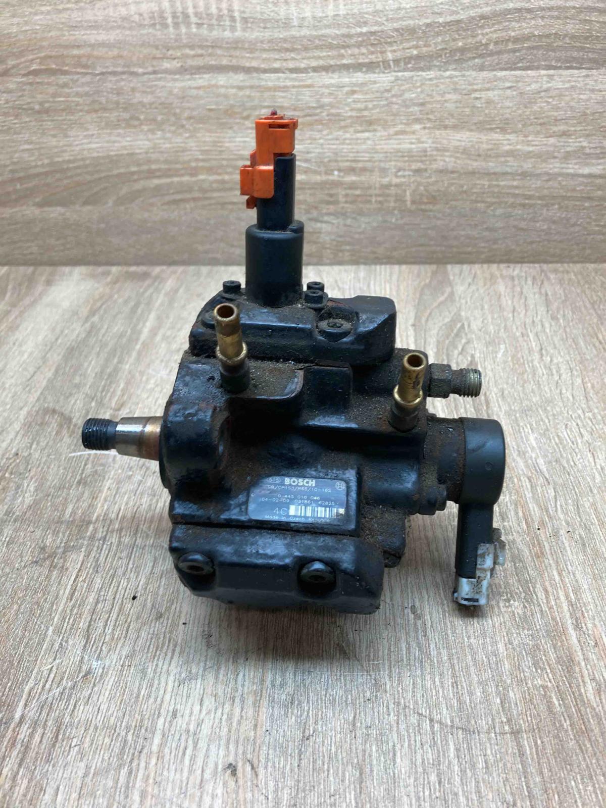 0445010046 03186162825 With Plug Fuel injection high pressure pump Citroen C5