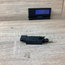 47204   Brake pedal sensor switch Mercedes-Benz E W210