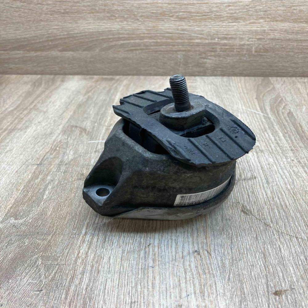 6769874 159346  Engine mounting bracket BMW 5 E60 E61