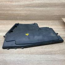 7520899 586509 10  Fuse box cover BMW 5 E60 E61