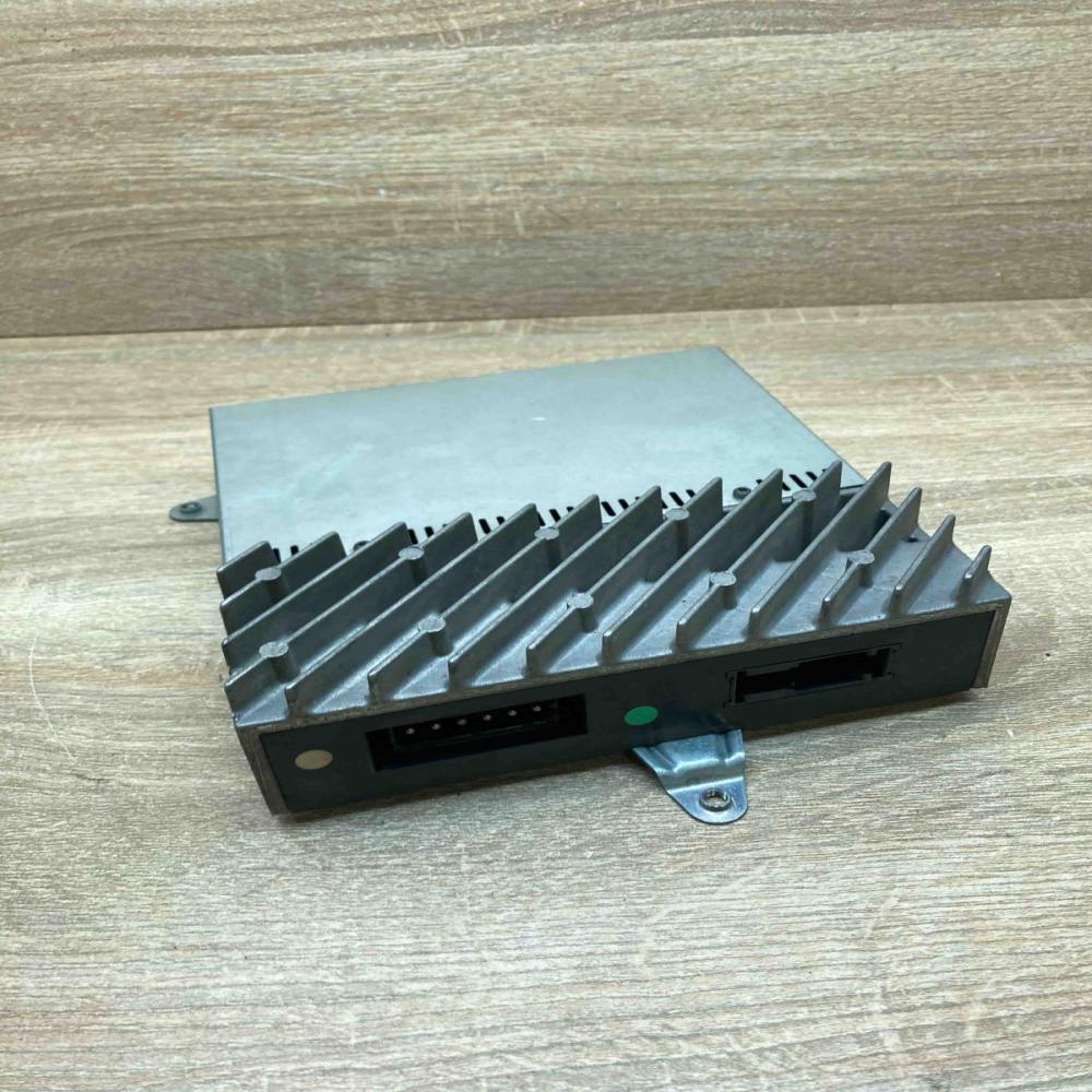 8362174 086661063  Sound amplifier BMW 5 E39