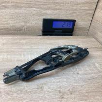8253454   Front door exterior handle/bracket BMW 3 E46