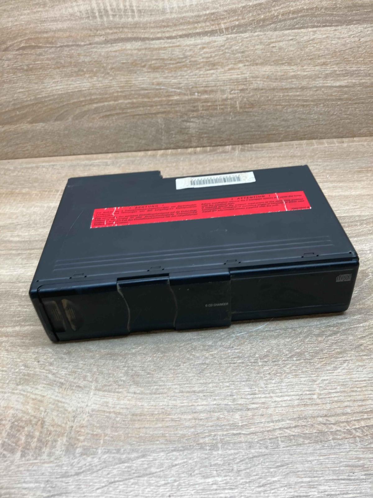 6908948   CD/DVD changer BMW 5 E39