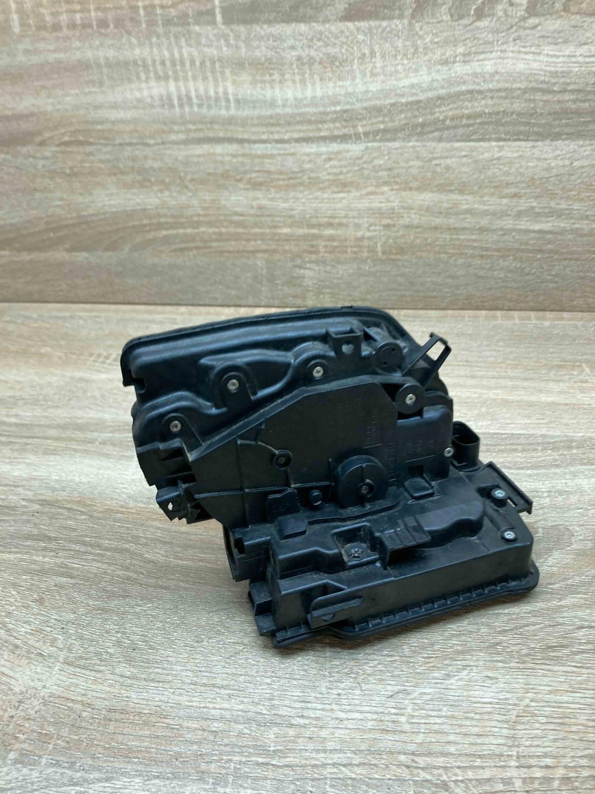 7281941 182838 10  Rear door lock BMW X5 F15