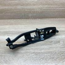 8253453   Front door exterior handle/bracket BMW 3 E46