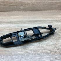8253453   Front door exterior handle/bracket BMW 3 E46