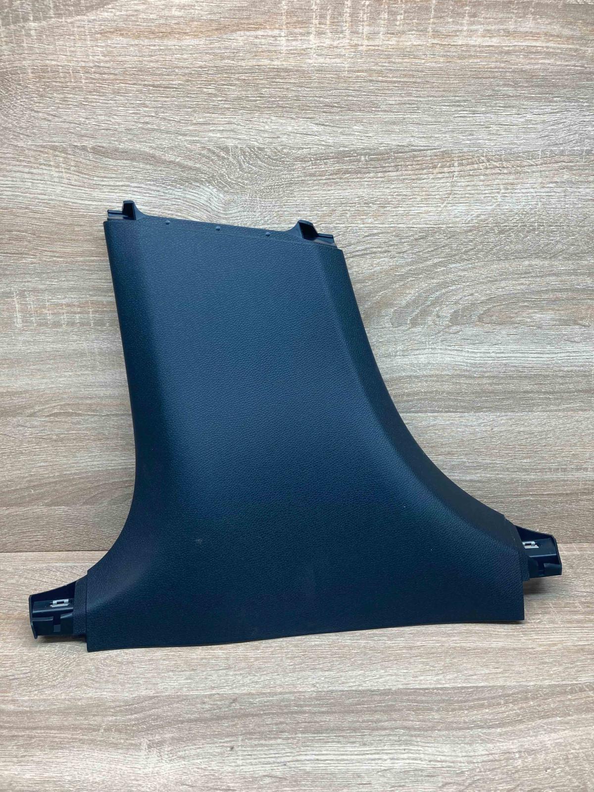 A2136901125  Left (B) pillar trim (bottom) Mercedes-Benz E W213