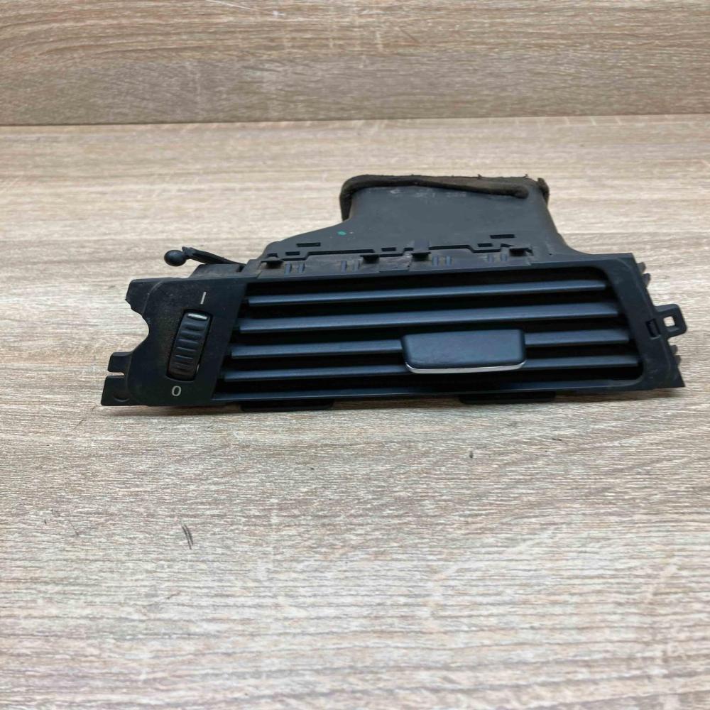9123297 144821 10  Dashboard side air vent grill/cover trim BMW 3 E90 E91
